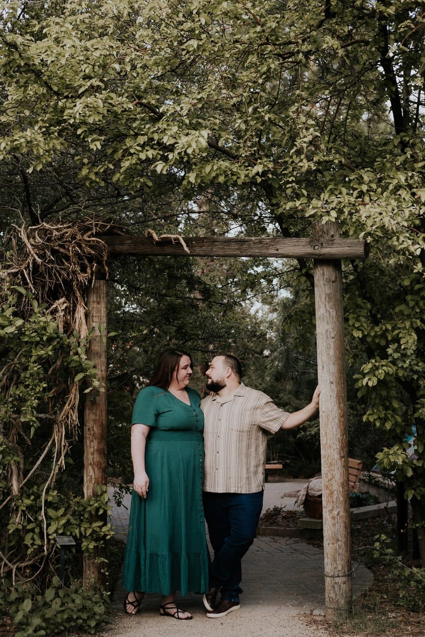 Robbie and Caitlin, engagement photo 28